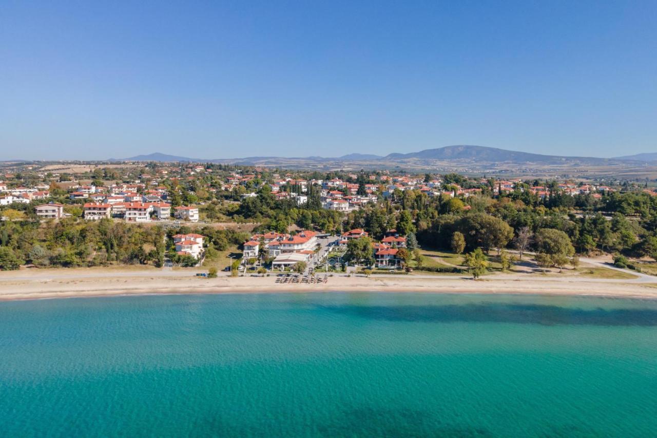 Beach Front Vintage Villa Kalliktratis Nea Kallikrateia Eksteriør billede